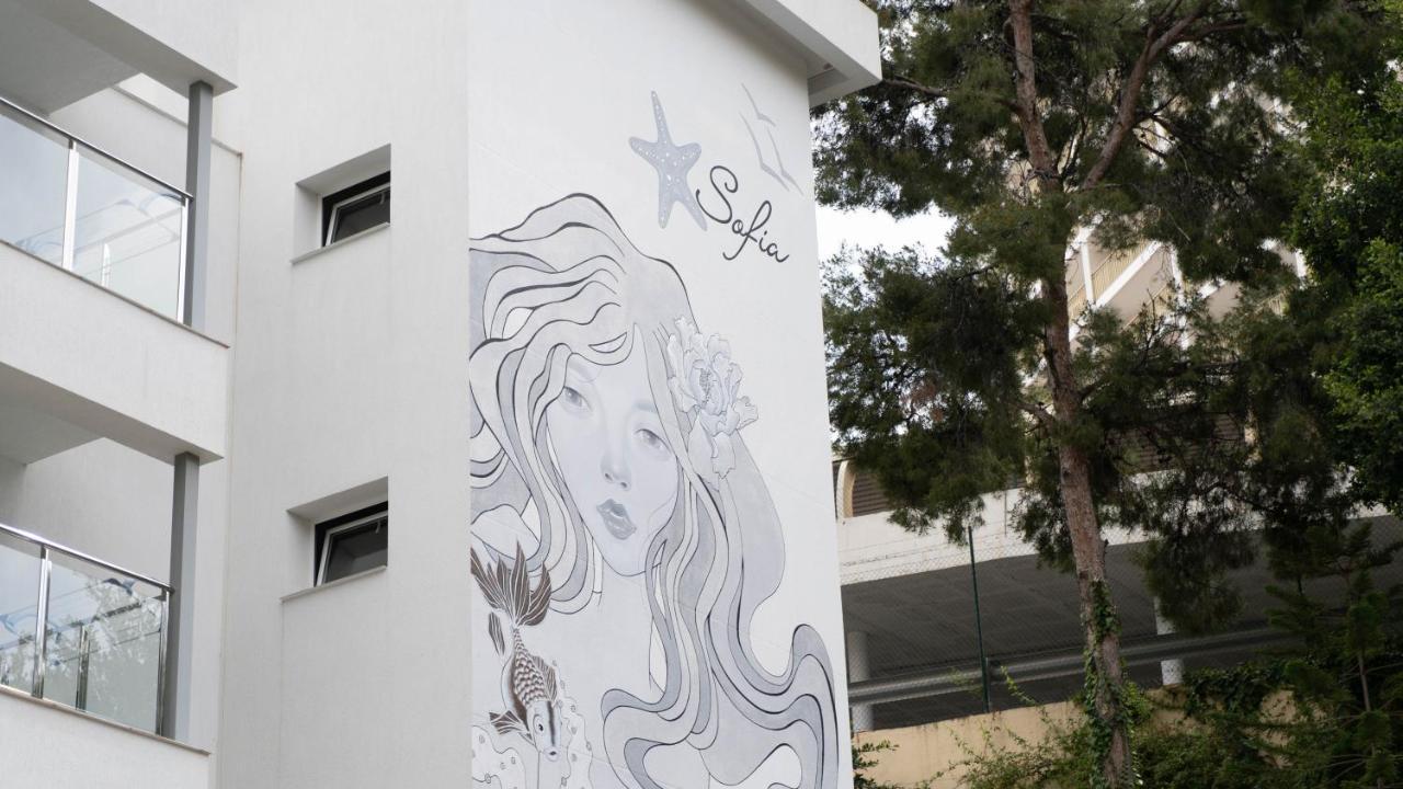 Apartamentos Sofia Benidorm Bagian luar foto