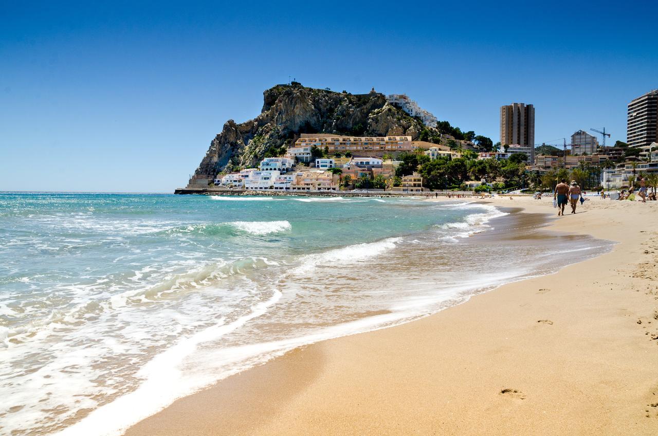 Apartamentos Sofia Benidorm Bagian luar foto