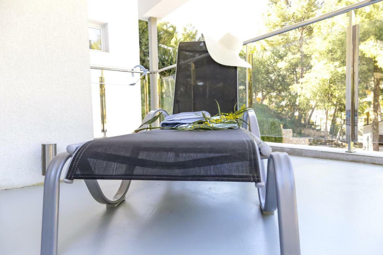 Apartamentos Sofia Benidorm Bagian luar foto